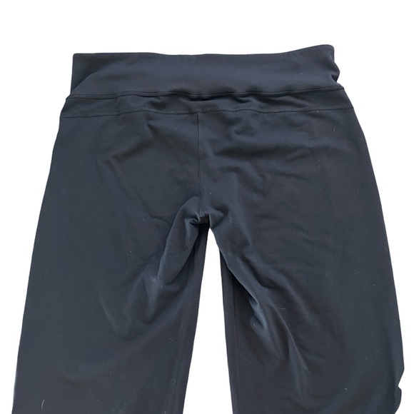 Lululemon Clam Digger II Size 12 Like New - Picture 3 of 8